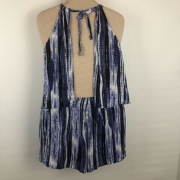 Cupcakes and Cashmere Cari Romper - Picture 10 of 13